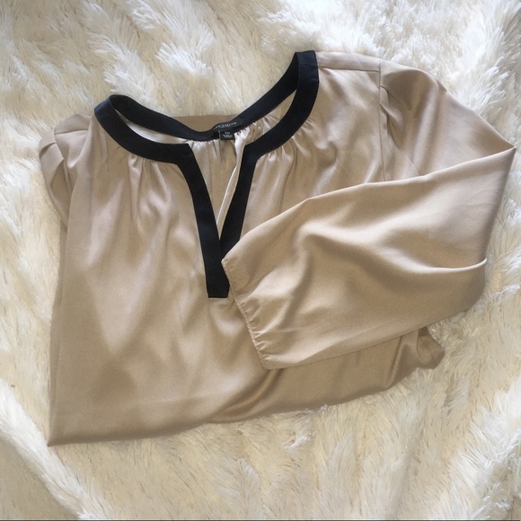 Ann Taylor blouse - Picture 2 of 6